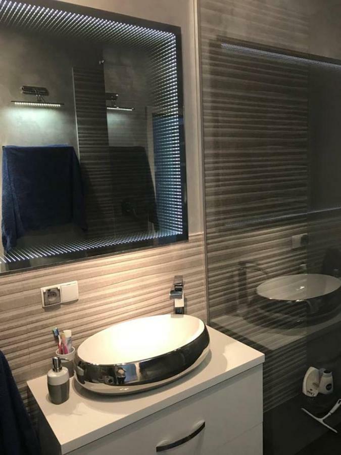 Apartament Z Widokiem Na Jezioro Lejlighed Rydzewo Eksteriør billede